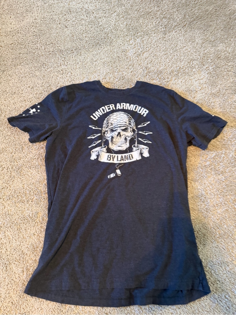 Under Armour Navy Short Sleeve Tee with White Skull Graphic
